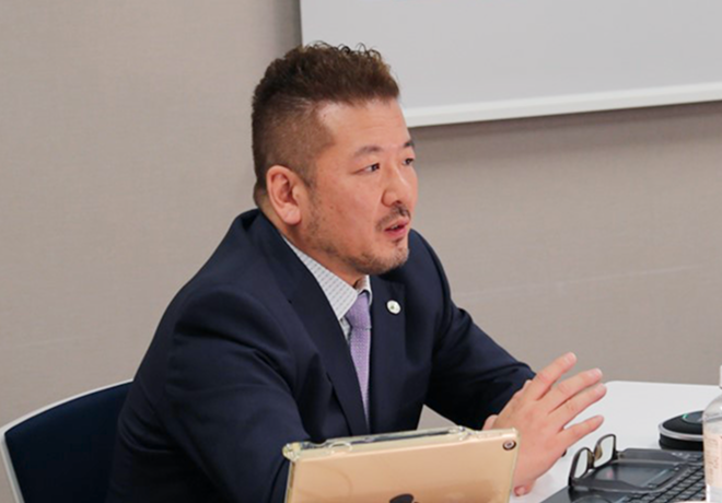 藤島圭一郎 先生